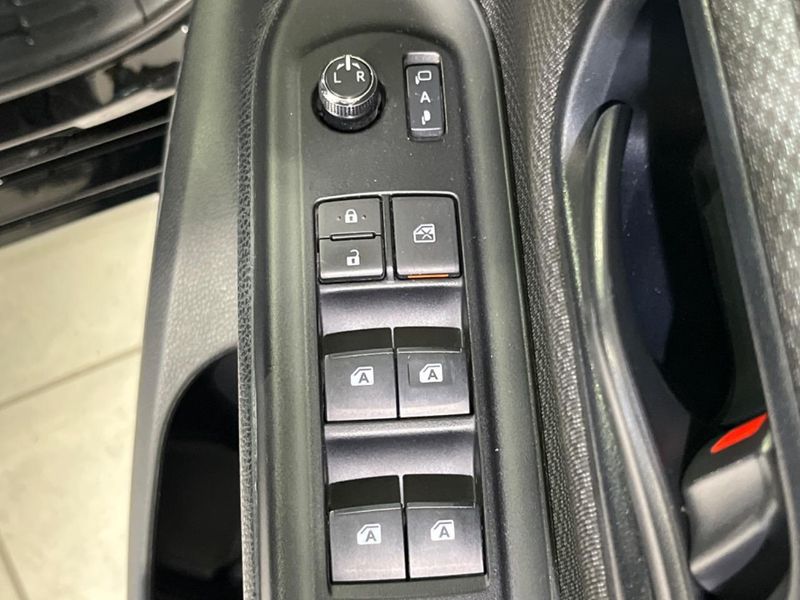 2019 Toyota Voxy DBA-ZRR85G (UW-6a77f1fec00ed)[28]
