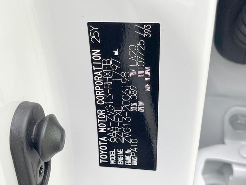 2025 Toyota Corolla Cross 6AA-ZVG13 (UW-6a77f20cc6cd4)[1]