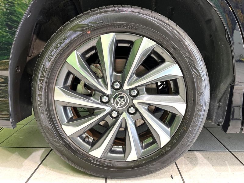 2023 Toyota Voxy 6AA-ZWR90W (UW-6a77f23b6c0e5)[15]