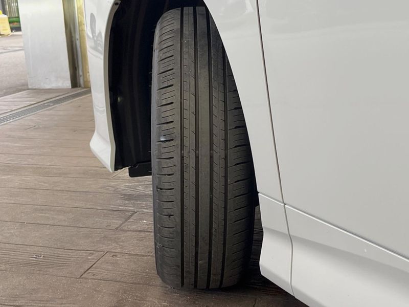 2026 Toyota Voxy 6AA-ZWR90W (UW-6a77f2441b65f)[10]