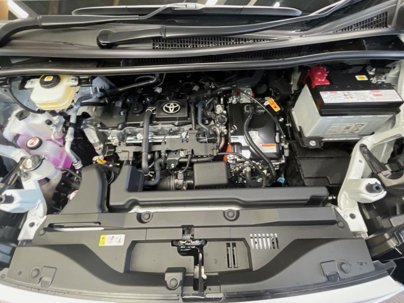2026 Toyota Voxy 6AA-ZWR90W (UW-6a77f2441b65f)[4]