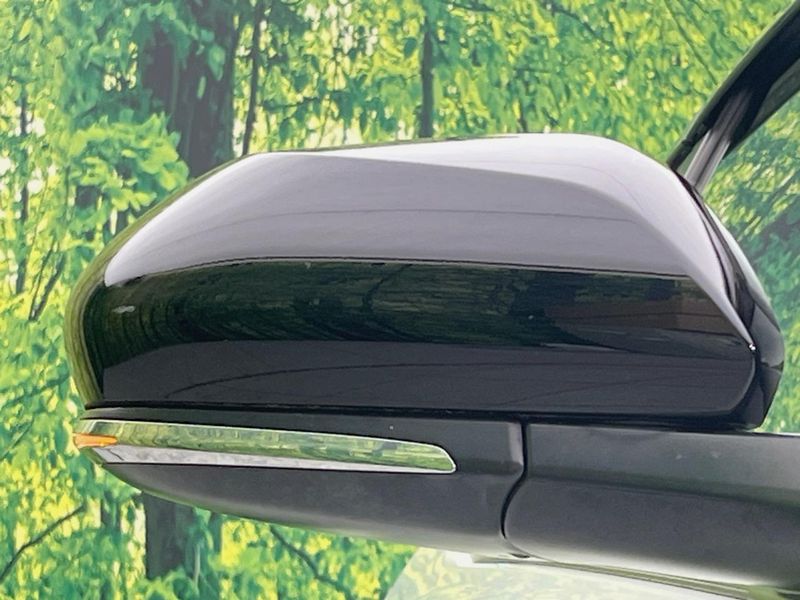 2018 Toyota C-HR DAA-ZYX10 (UW-6a77f249e3295)[19]
