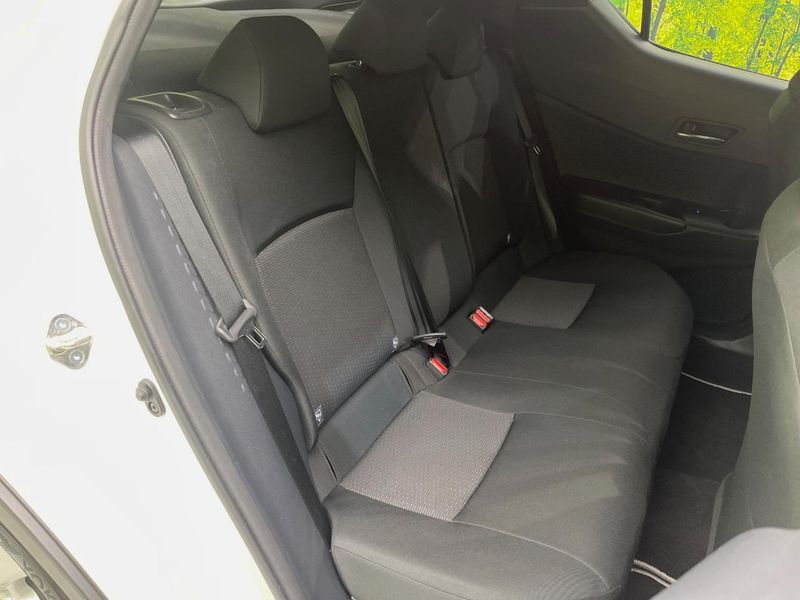 2018 Toyota C-HR DAA-ZYX10 (UW-6a77f249e3295)[23]