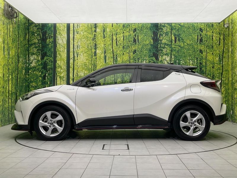 2018 Toyota C-HR DAA-ZYX10 (UW-6a77f249e3295)[10]