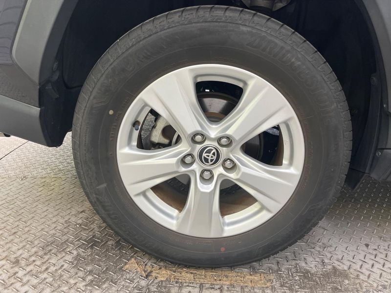 2020 Toyota RAV4 6AA-AXAH52 (UW-6a793fb9d9b47)[8]