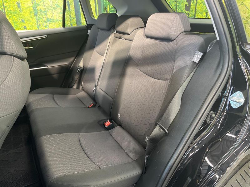 2020 Toyota RAV4 6AA-AXAH52 (UW-6a793fb9d9b47)[22]