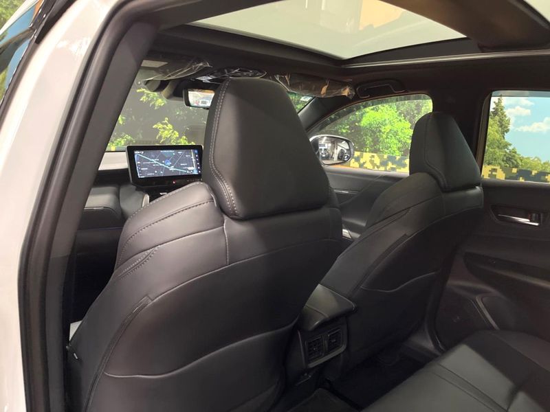 2025 Toyota Harrier Hybrid 6AA-AXUH80 (UW-6a793fcc8c9fe)[8]