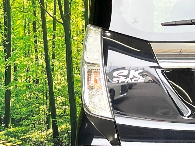 2018 Mitsubishi eK Space Custom DBA-B11A (UW-6a793fe0e7169)[15]