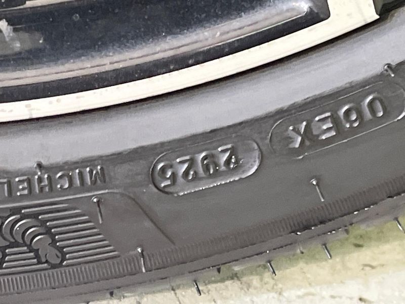 2023 Nissan Aura 6AA-FE13 (UW-6a79405052dcf)[9]