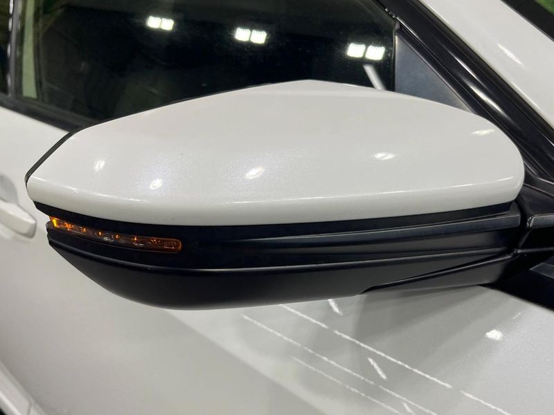 2018 Honda Civic DBA-FK7 (UW-6a794054acd24)[13]