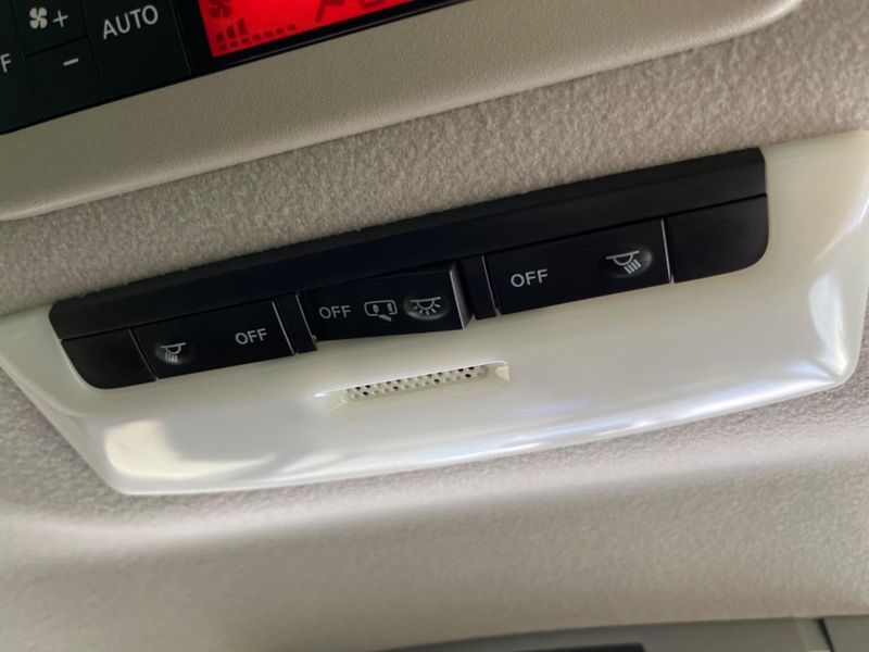 2018 Nissan Serena DAA-GFC27 (UW-6a79406de24ff)[21]