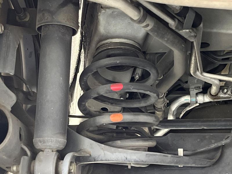 2018 Nissan Serena DAA-HFC27 (UW-6a7940bf28dc5)[17]