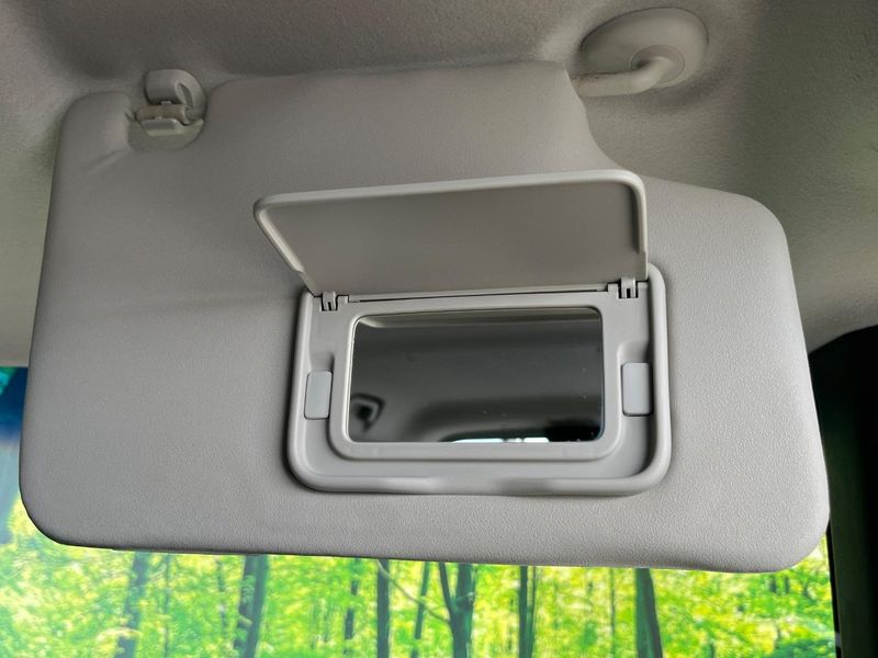 2015 Honda N-BOX CUSTOM DBA-JF1 (UW-6a7940e99f5f6)[14]