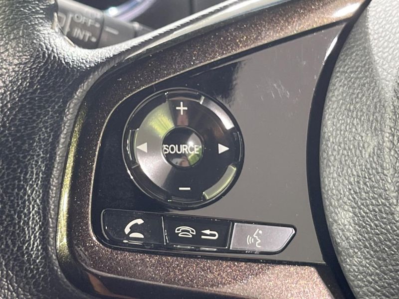 2018 Honda N-BOX CUSTOM DBA-JF4 (UW-6a79410e79a4b)[24]