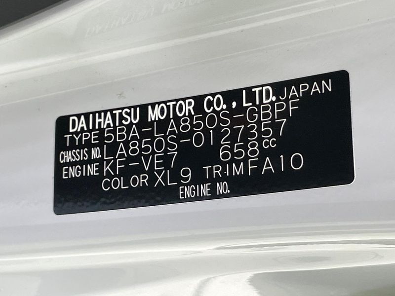 2025 Daihatsu Move Canbus 5BA-LA850S (UW-6a79419a957a3)[1]