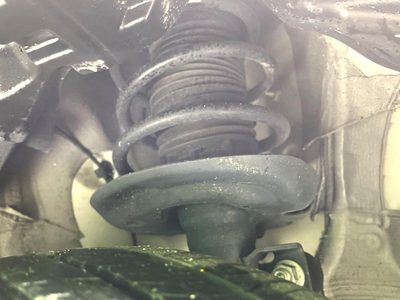 2021 Toyota Aqua 6AA-MXPK11 (UW-6a79424de2078)[9]