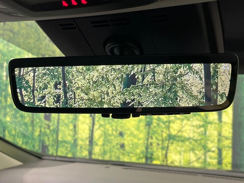 2023 Toyota Prius 6AA-MXWH60 (UW-6a79426e0014c)[8]