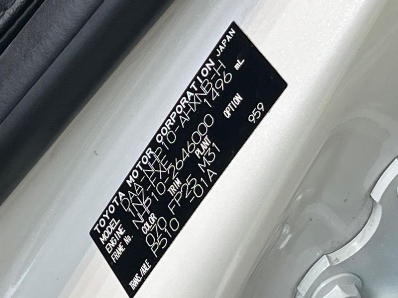 2019 Toyota Aqua DAA-NHP10 (UW-6a79428becbd1)[1]
