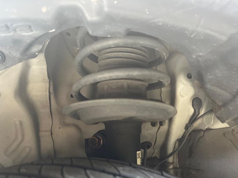 2019 Toyota Aqua DAA-NHP10 (UW-6a79428becbd1)[22]