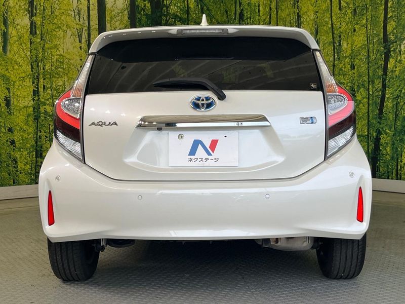 2019 Toyota Aqua DAA-NHP10 (UW-6a79428becbd1)[11]