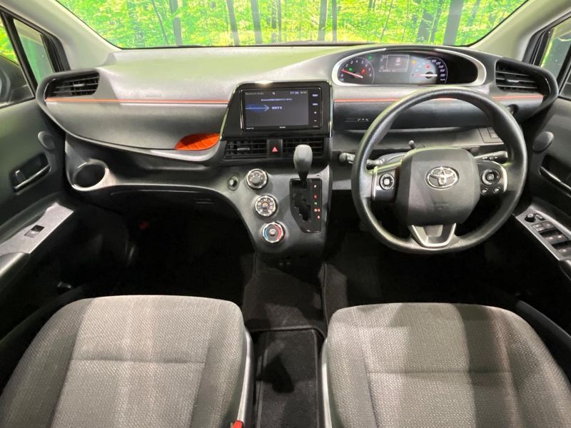 2018 Toyota Sienta DBA-NSP170G (UW-6a7942a13679b)[29]