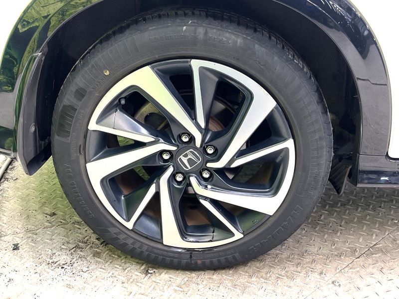 2016 Honda Vezel DAA-RU3 (UW-6a7942c0790fb)[26]