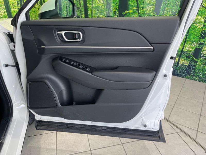2021 Honda Vezel 6AA-RV5 (UW-6a7942c5bd5ca)[20]