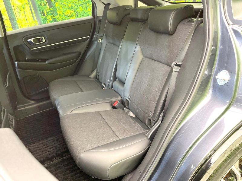 2022 Honda Vezel 6AA-RV5 (UW-6a7942ca13ecf)[17]