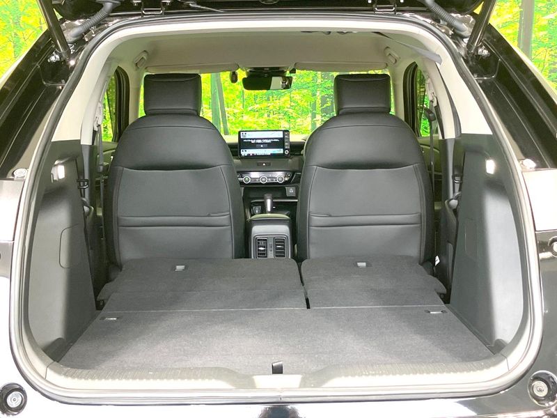 2024 Honda Vezel 6AA-RV5 (UW-6a7942ccf2d7d)[9]