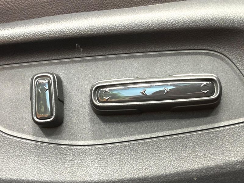 2022 Honda ZR-V 6AA-RZ4 (UW-6a7942d39ad03)[23]