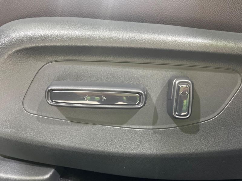 2023 Honda ZR-V 6AA-RZ4 (UW-6a7942d39f714)[4]