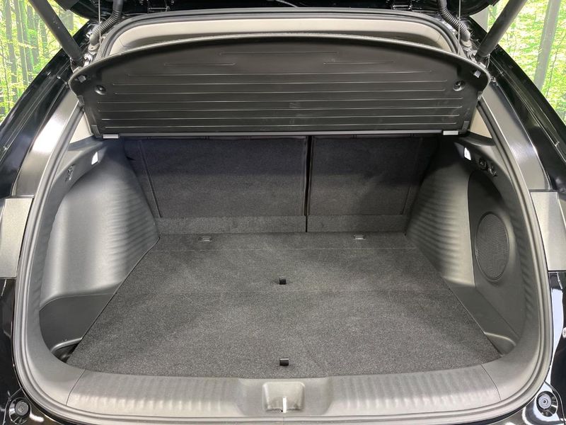 2023 Honda ZR-V 6AA-RZ4 (UW-6a7942d39f714)[28]