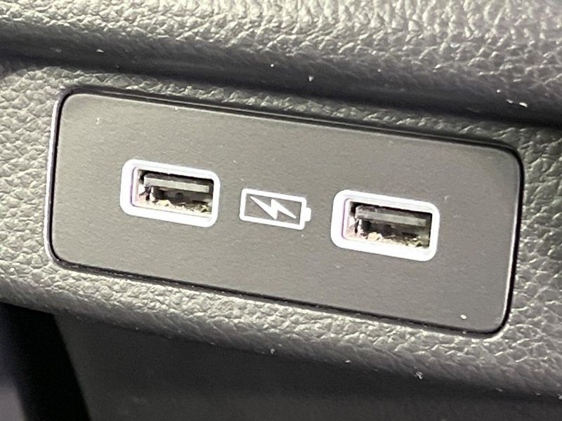 2023 Honda ZR-V 6AA-RZ4 (UW-6a7942d39f714)[21]