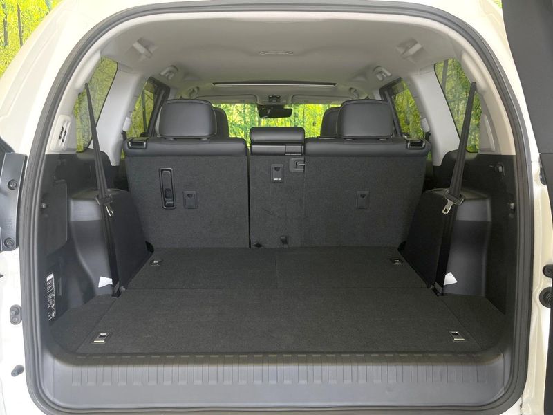 2021 Toyota Land Cruiser Prado 3BA-TRJ150W (UW-6a7942fa2056a)[22]