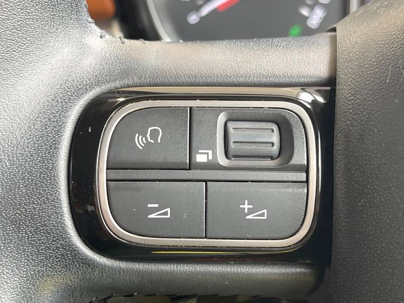 2018 Citroen C3 ABA-B6HN01 (UW-6a79431057c30)[29]