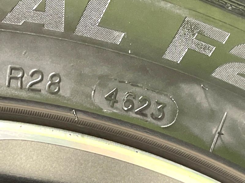 2015 Subaru BRZ DBA-ZC6 (UW-6a79433c5b495)[5]