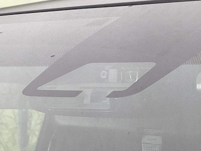 2018 Toyota Noah DBA-ZRR80W (UW-6a79434c41add)[6]