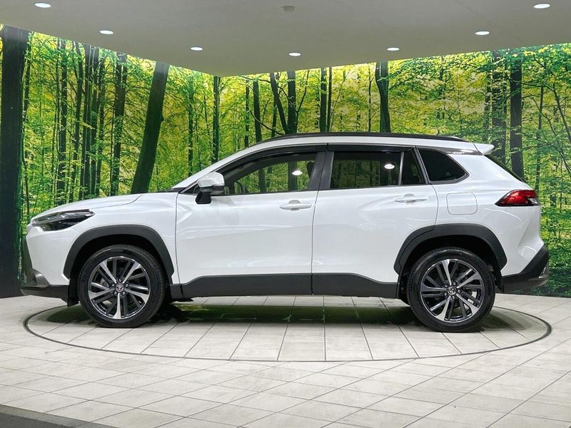 2023 Toyota Corolla Cross 6AA-ZVG11 (UW-6a79435a987d0)[13]