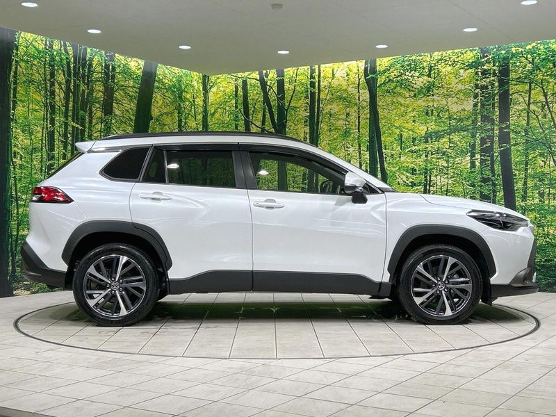 2023 Toyota Corolla Cross 6AA-ZVG11 (UW-6a79435a987d0)[9]