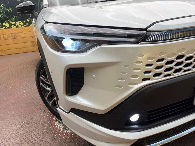 2025 Toyota Corolla Cross 6AA-ZVG13 (UW-6a794363024f1)[17]