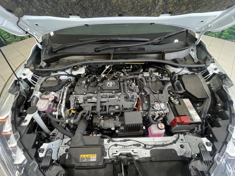 2024 Toyota Corolla Cross 6AA-ZVG16 (UW-6a79436506d2e)[20]