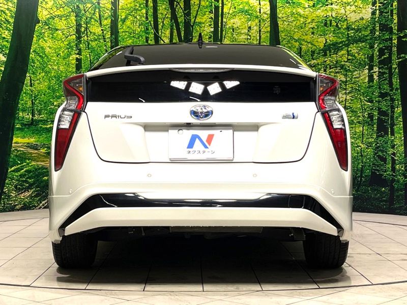 2018 Toyota Prius DAA-ZVW50 (UW-6a7943737eb49)[24]