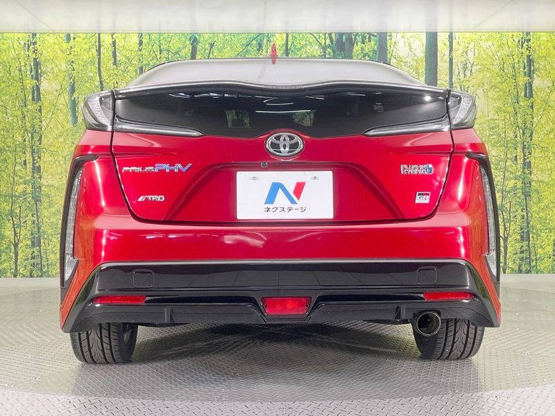 2019 Toyota Prius PHV DLA-ZVW52 (UW-6a79437bd4d41)[22]