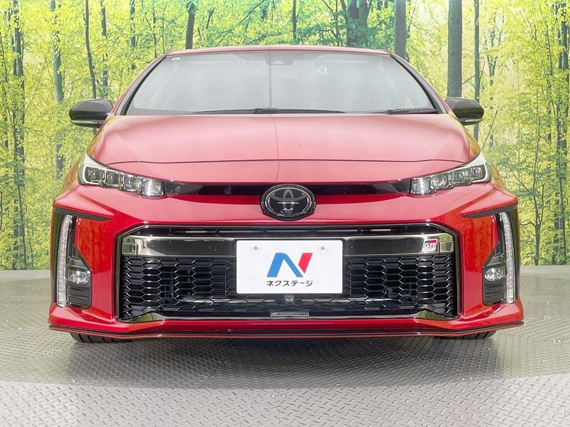 2019 Toyota Prius PHV DLA-ZVW52 (UW-6a79437bd4d41)[18]