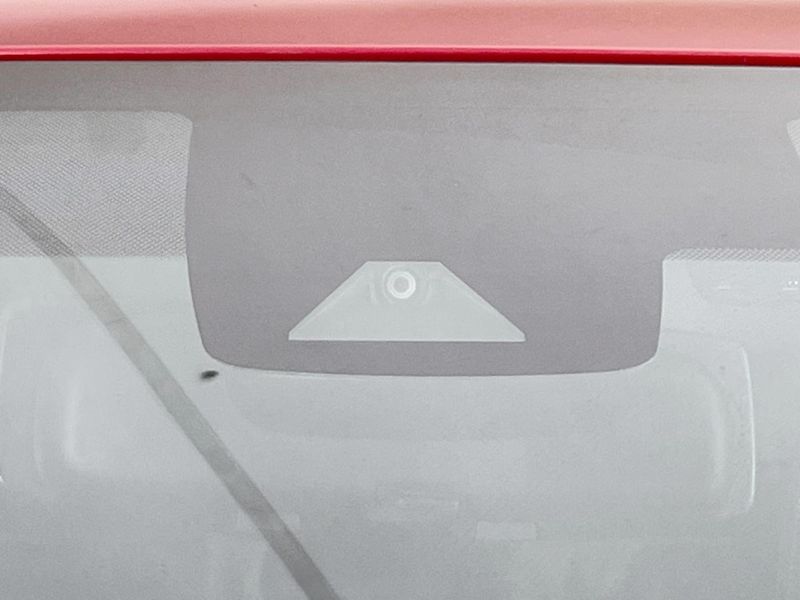 2019 Toyota Prius PHV DLA-ZVW52 (UW-6a79437bd4d41)[8]