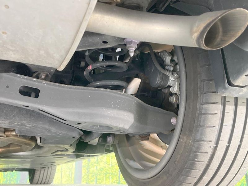2019 Toyota Corolla Sport 6AA-ZWE211H (UW-6a7943804c061)[23]