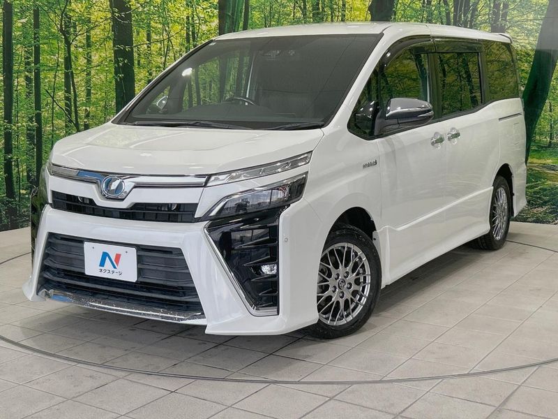 2018 Toyota Voxy DAA-ZWR80W (UW-6a794387dd86a)[0]