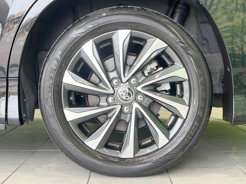 2022 Toyota Voxy 6AA-ZWR90W (UW-6a79438ddf596)[13]