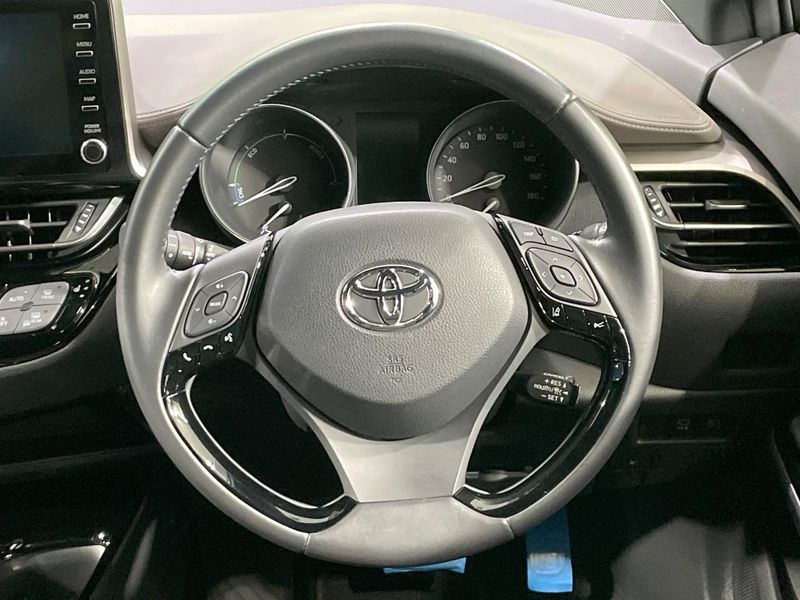 2020 Toyota C-HR 6AA-ZYX11 (UW-6a7943a4299b9)[22]