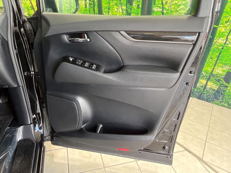 2015 Toyota Vellfire DBA-AGH30W (UW-6a7a9114da3c9)[19]